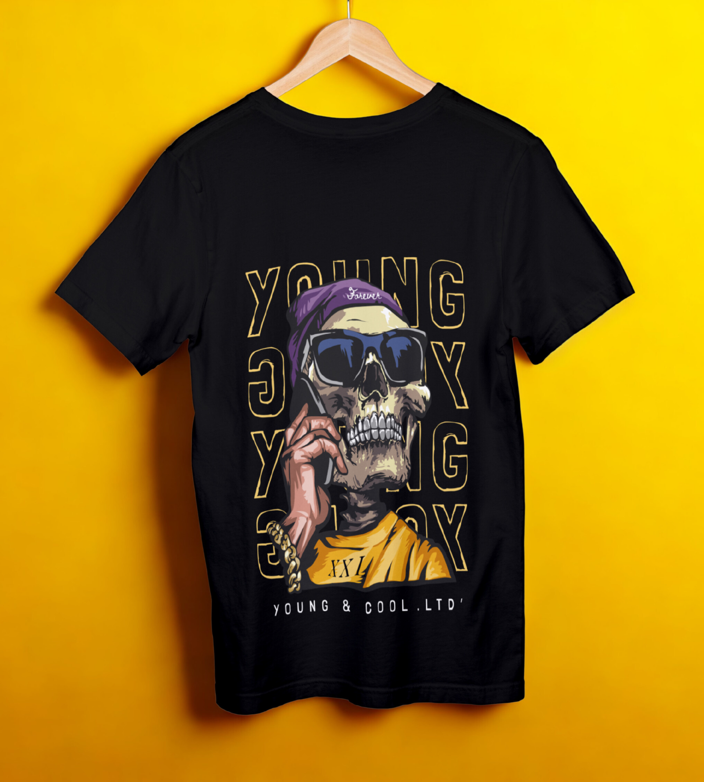 YOUNG TILL BONES - Oversized Tee