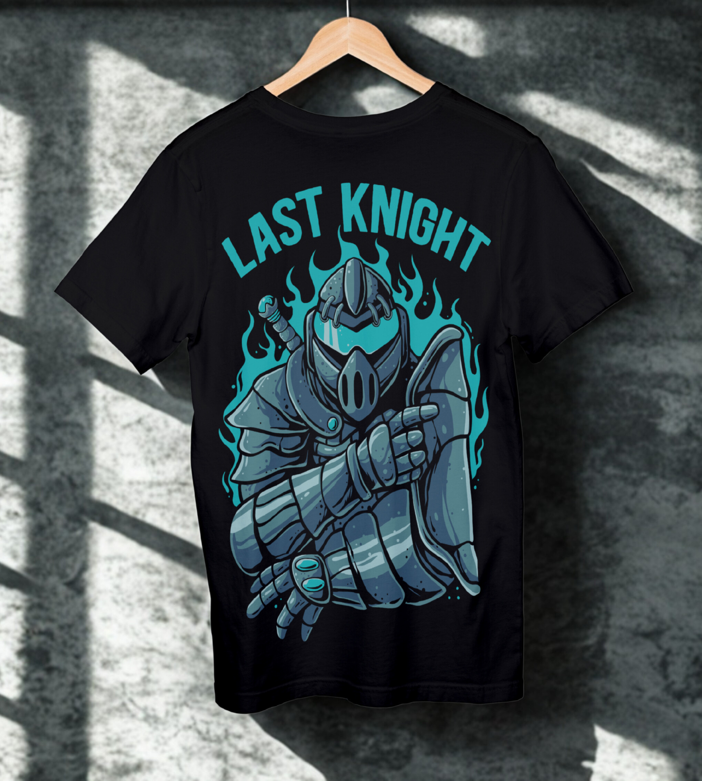Last Knight Oversized Tee Signature Fit