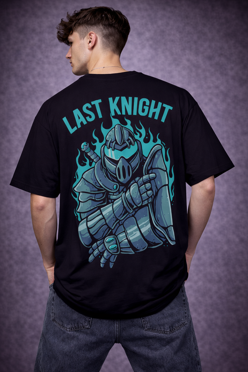 Last Knight Oversized Tee Signature Fit